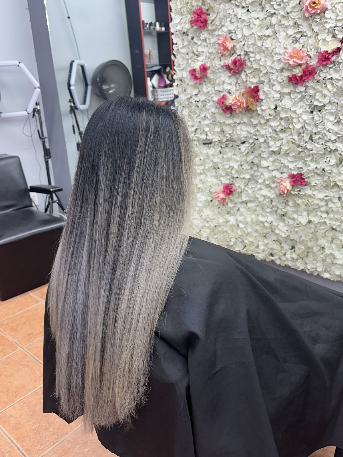 Cabello liso y sedoso tras tratamiento